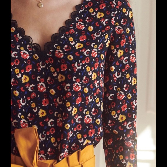 Sezane Tops - Sezane Marina Blouse Black Floral Shirt Sz 36 US 4